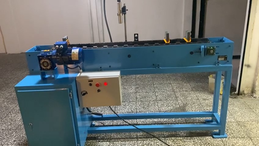 طراحی ، ساخت و راه اندازی میز کانوایر متحرک اتوماتیک شرکت ایندامین